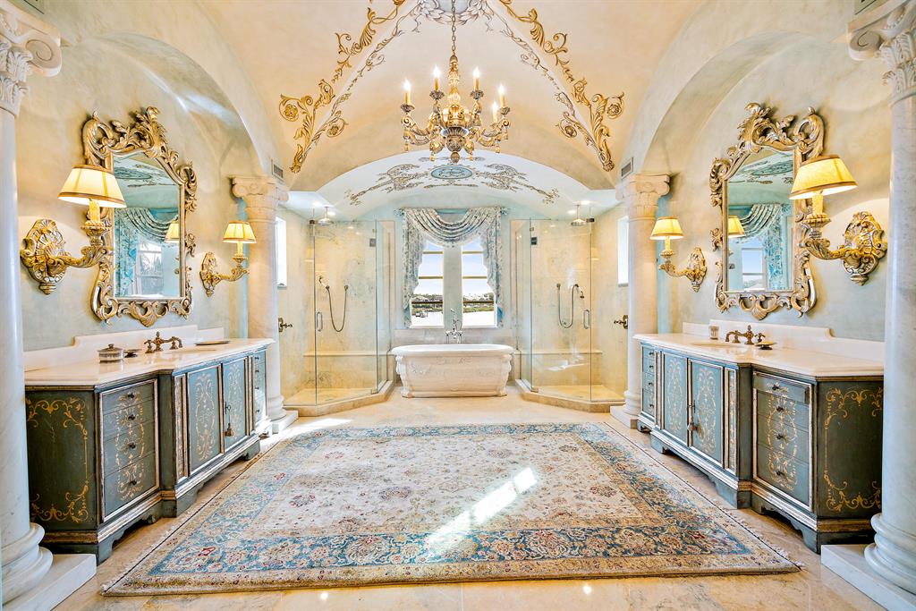 Admirals Cove - Residential