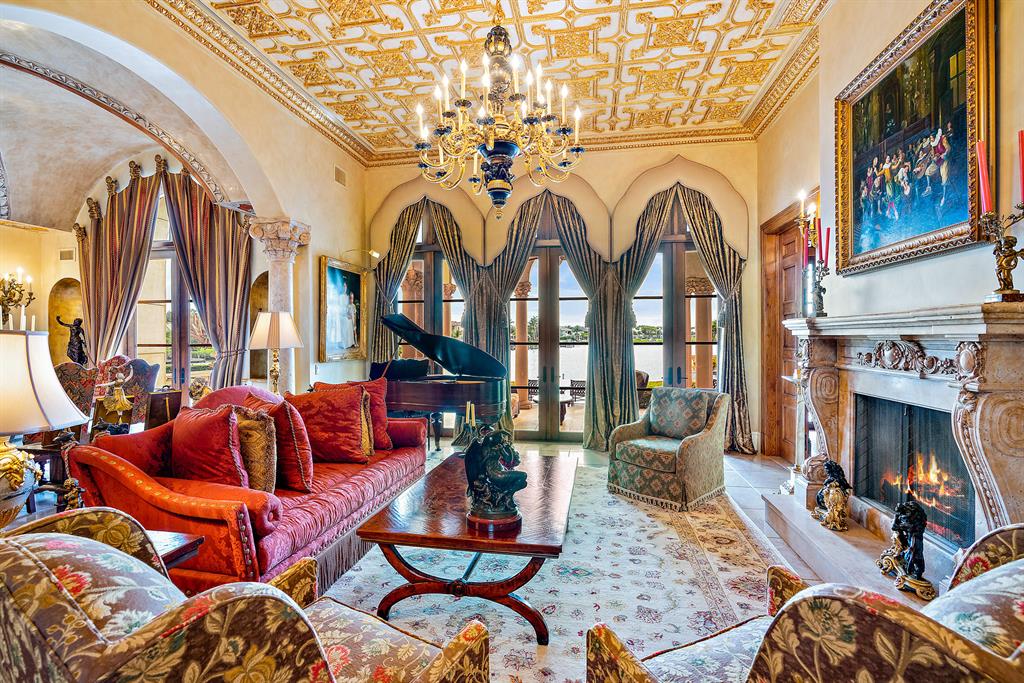 Admirals Cove - Residential