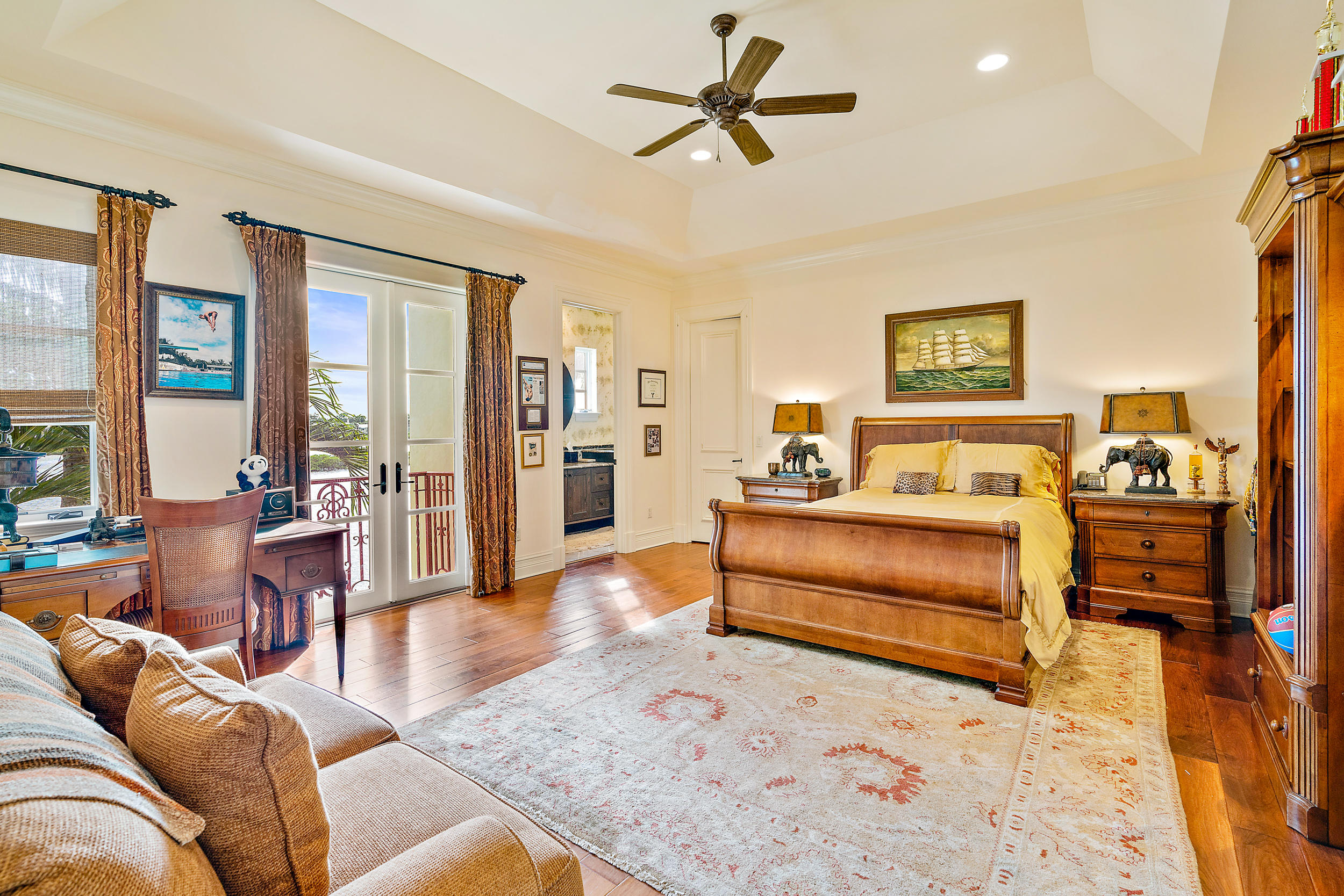 Admirals Cove - Residential