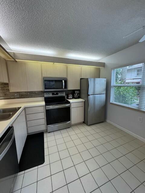 STAMFORD AT ROYAL PALM BEACH - Residential