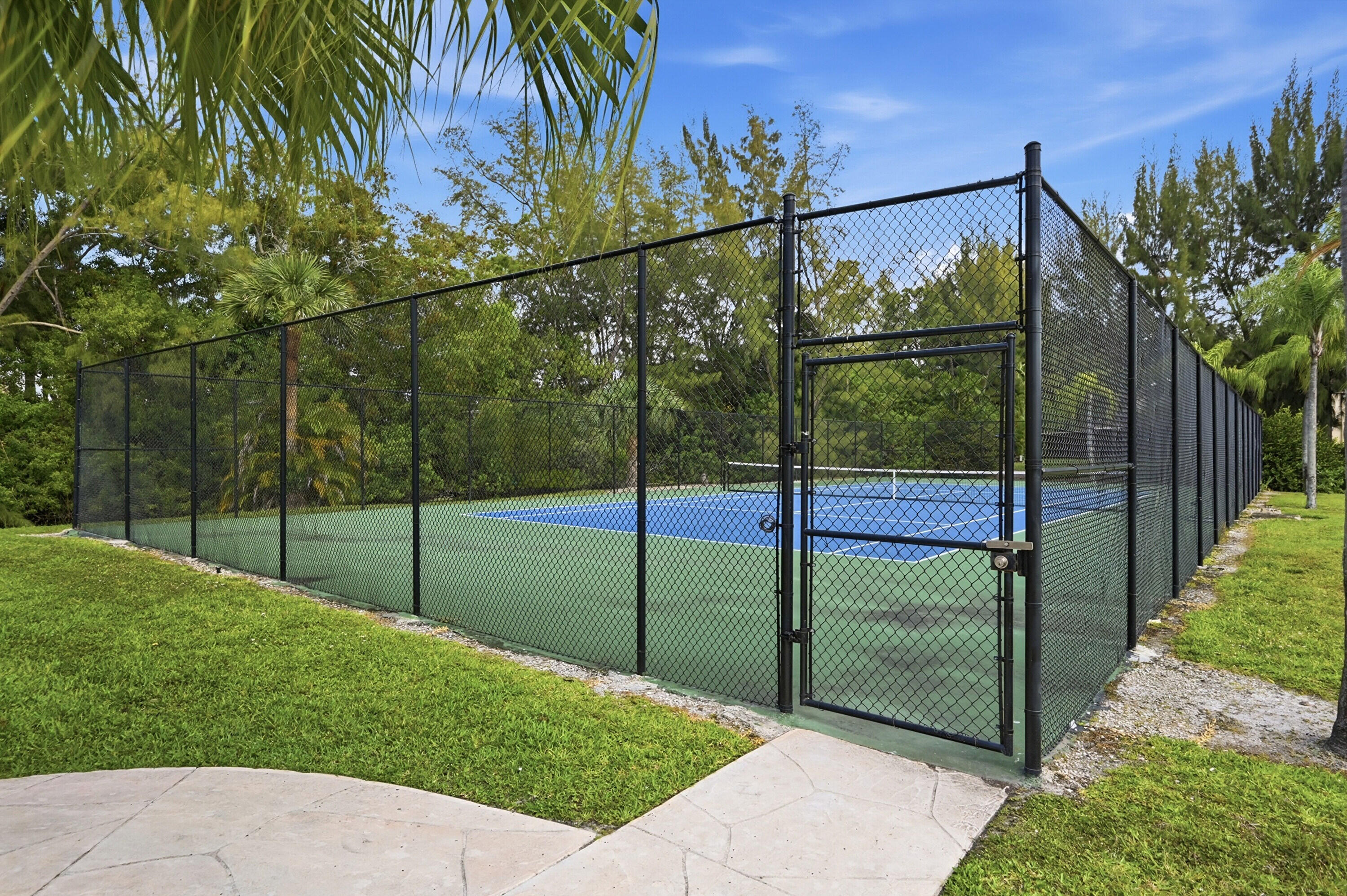 BOCA RIDGE PARK CONDO - Residential Lease