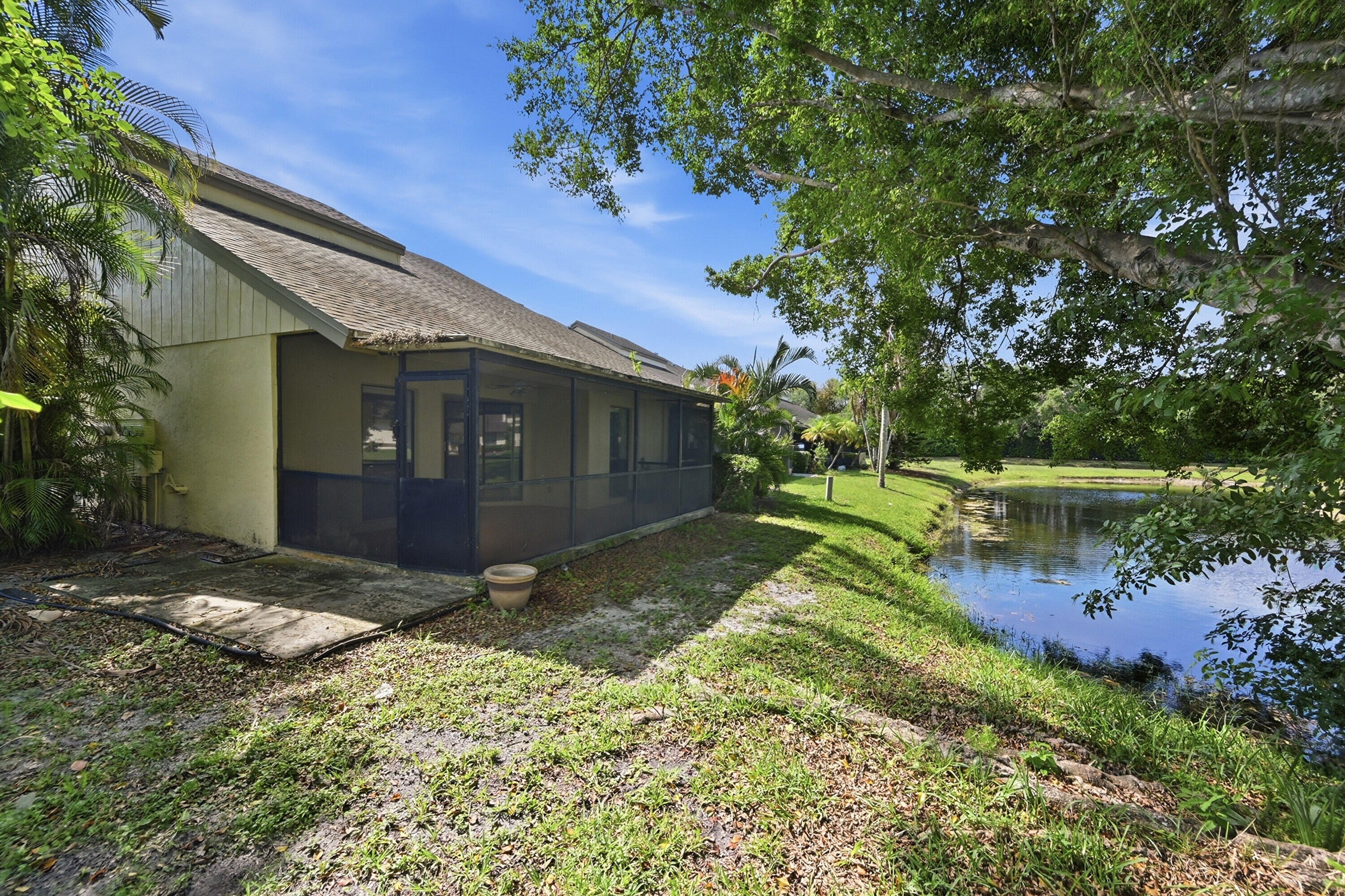 BOCA RIDGE PARK CONDO - Residential Lease