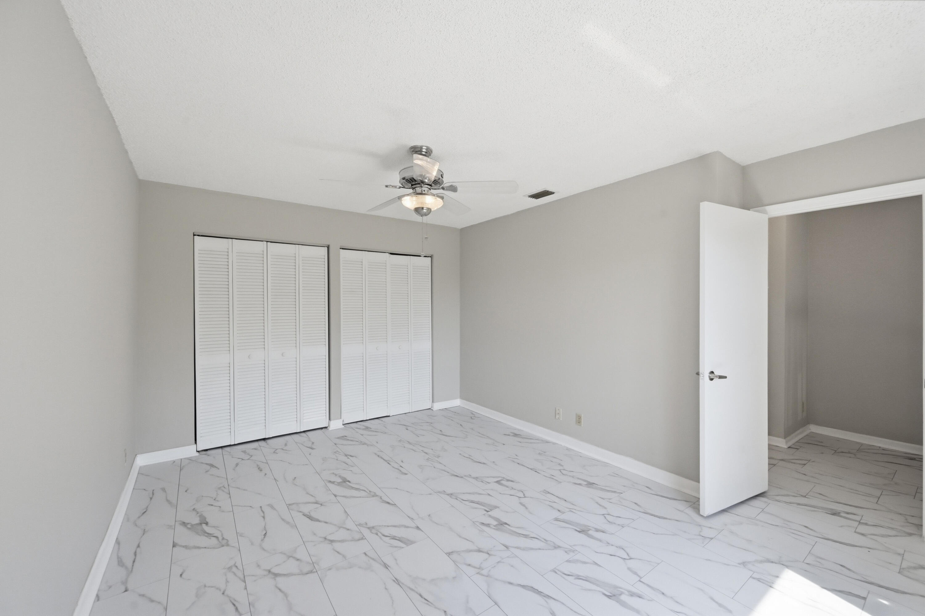 BOCA RIDGE PARK CONDO - Residential Lease