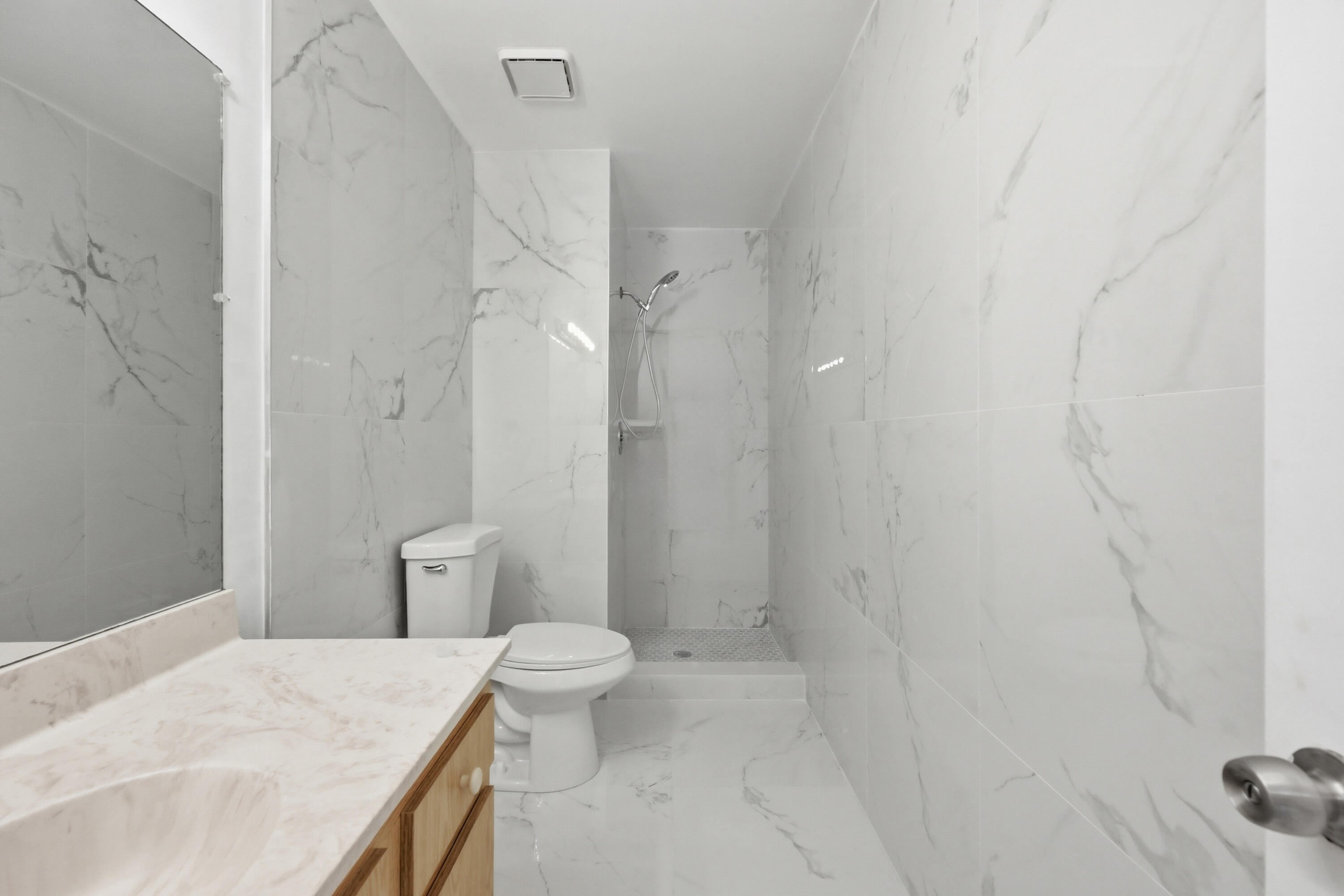 BOCA RIDGE PARK CONDO - Residential Lease