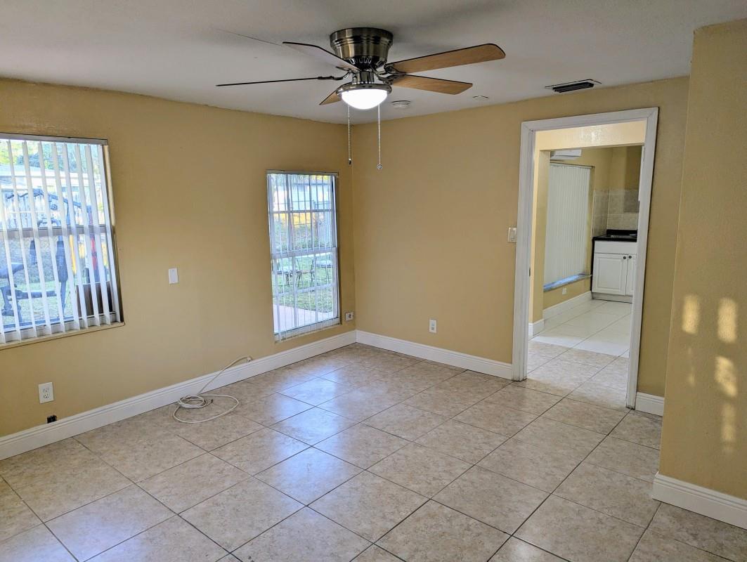 Melrose Park Sec 5 35-49 - Residential Lease