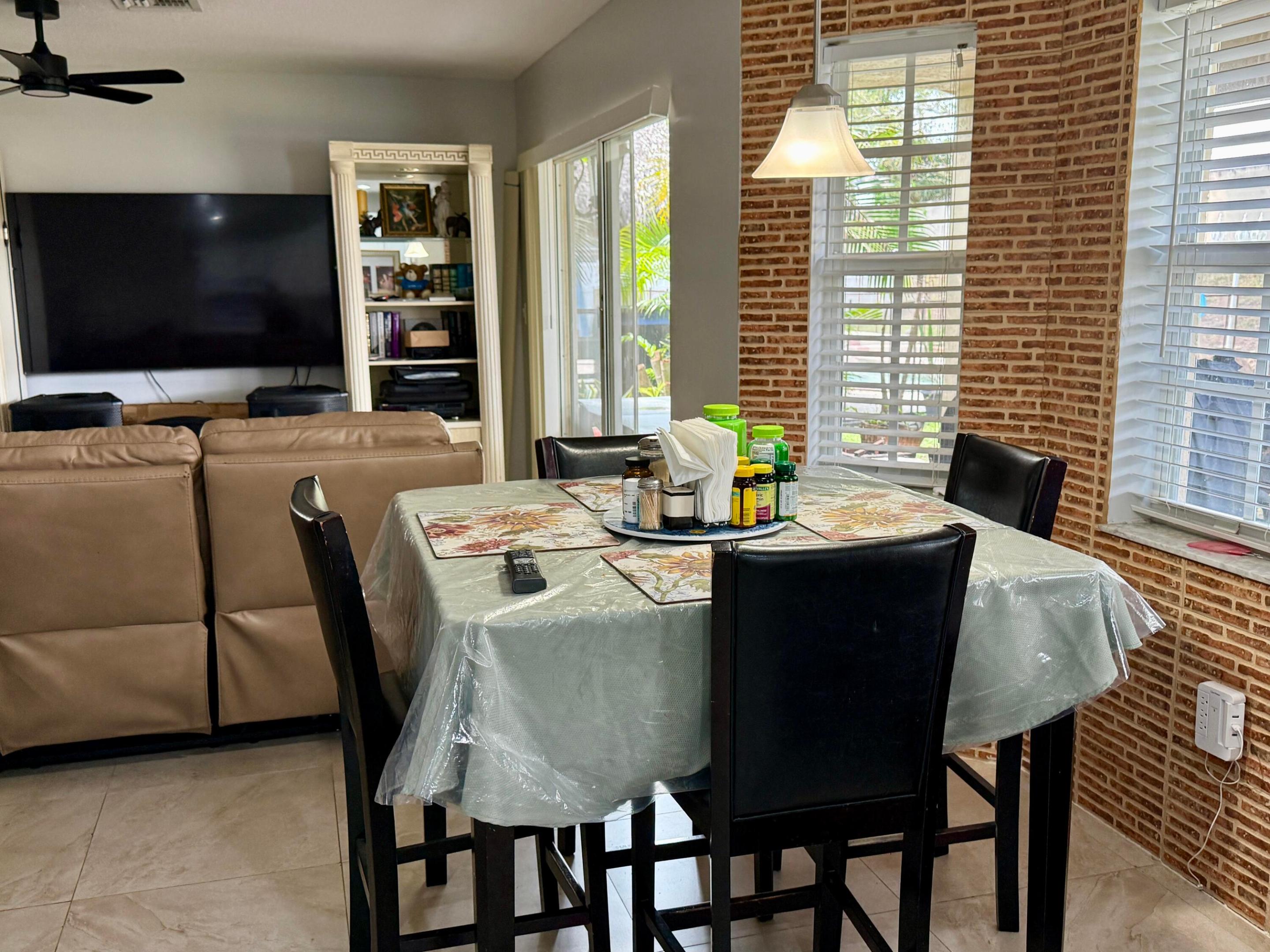 SAWGRASS PRESERVE - Residential