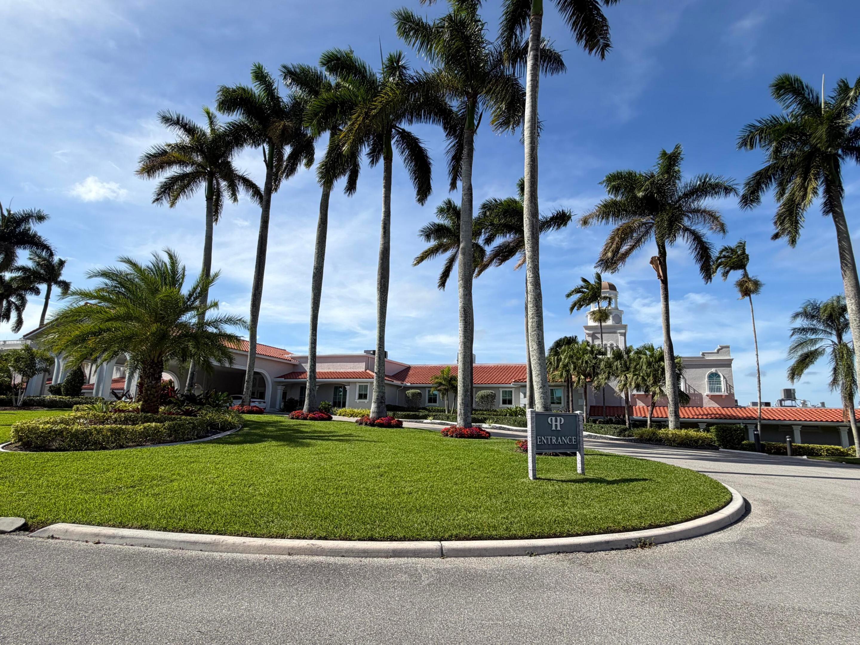 HUNTINGTON POINTE - Residential