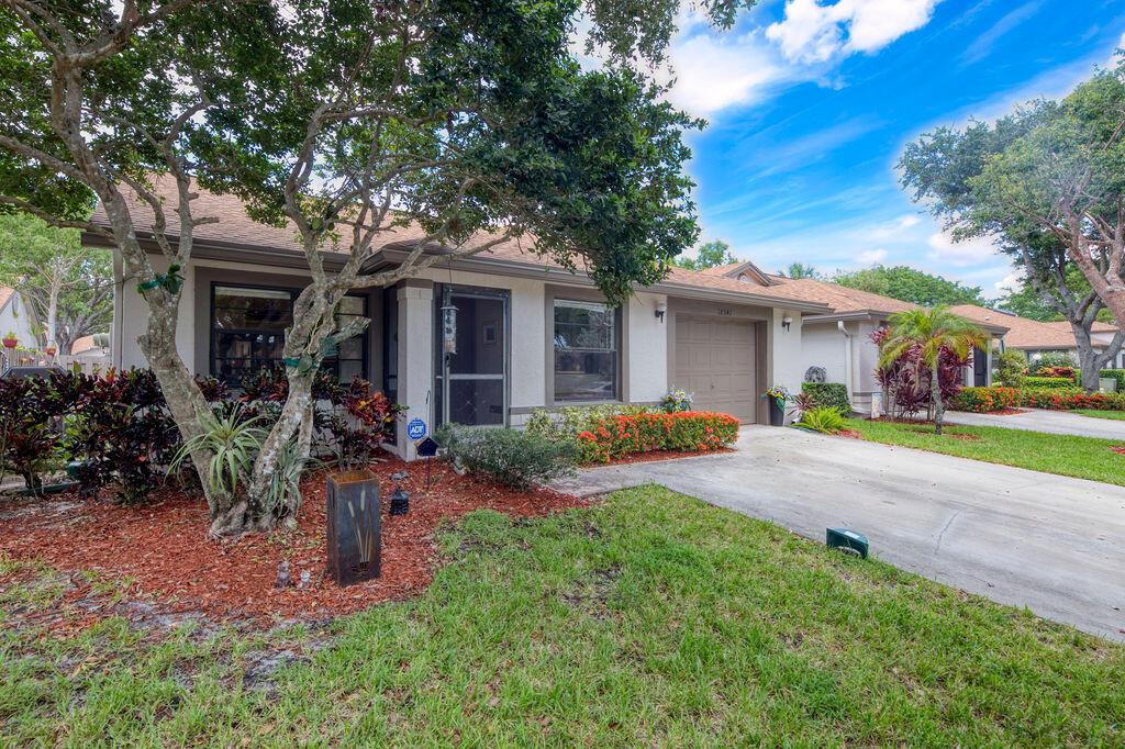 18541 Sunburst Lane