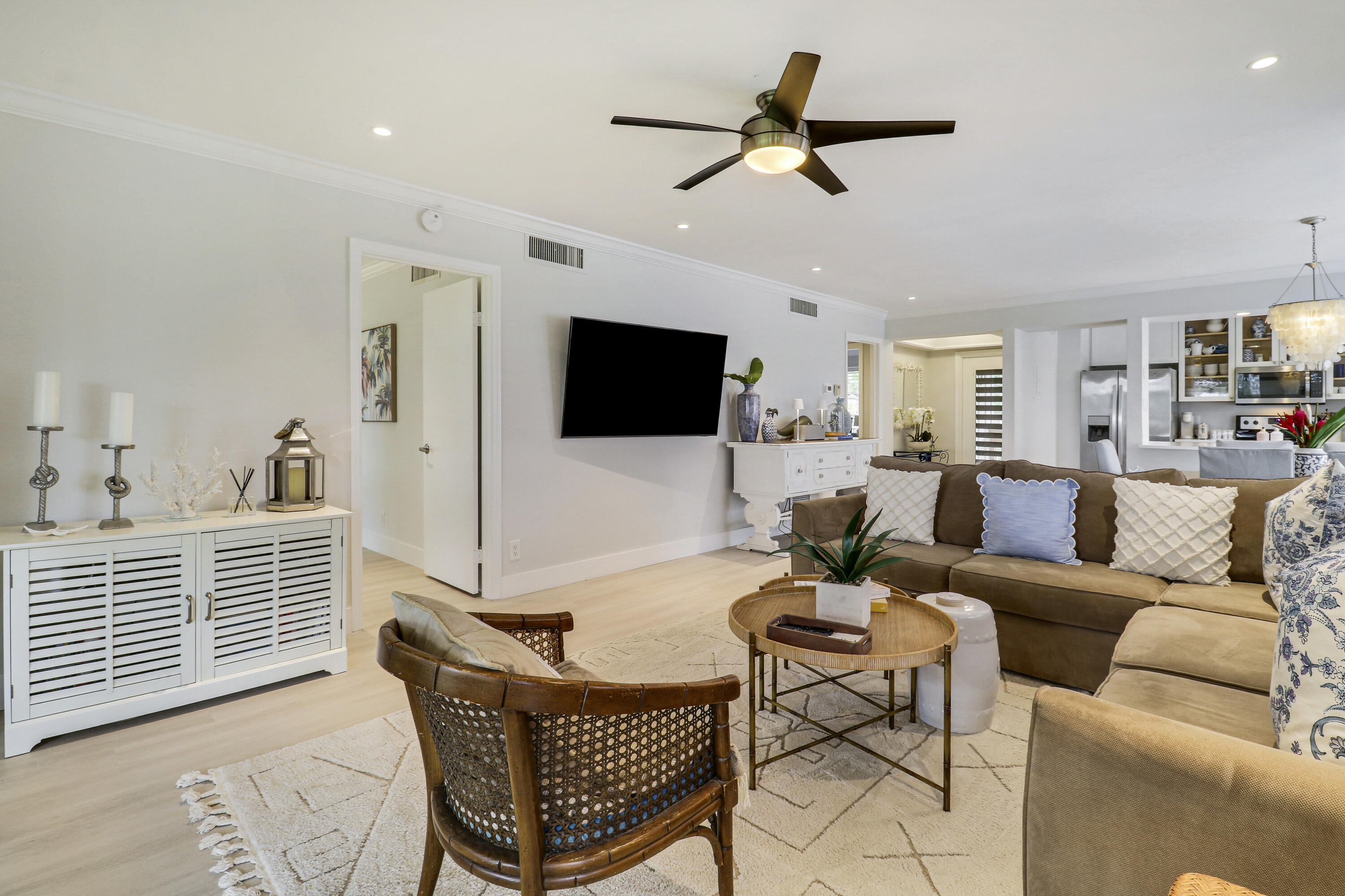 GOLF VILLAS CONDO - Residential Lease