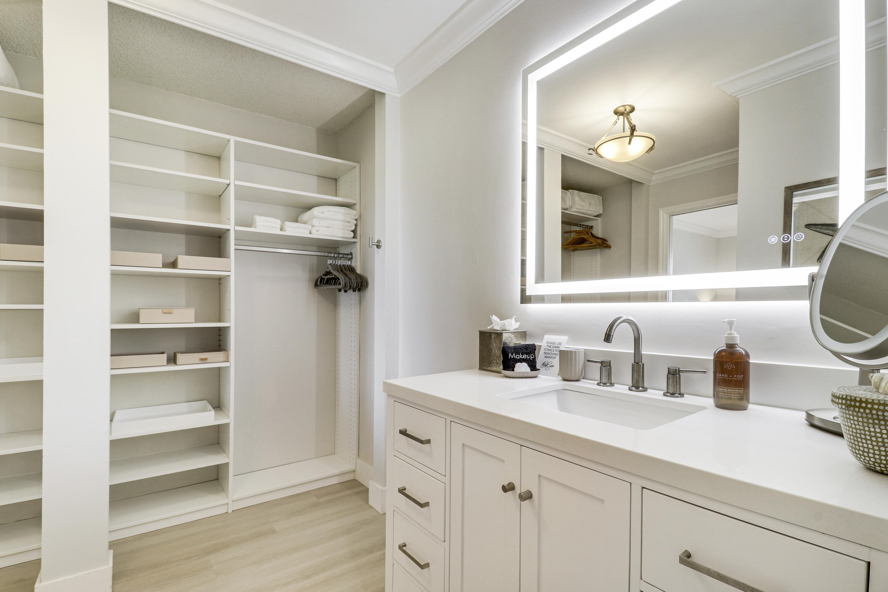 GOLF VILLAS CONDO - Residential Lease