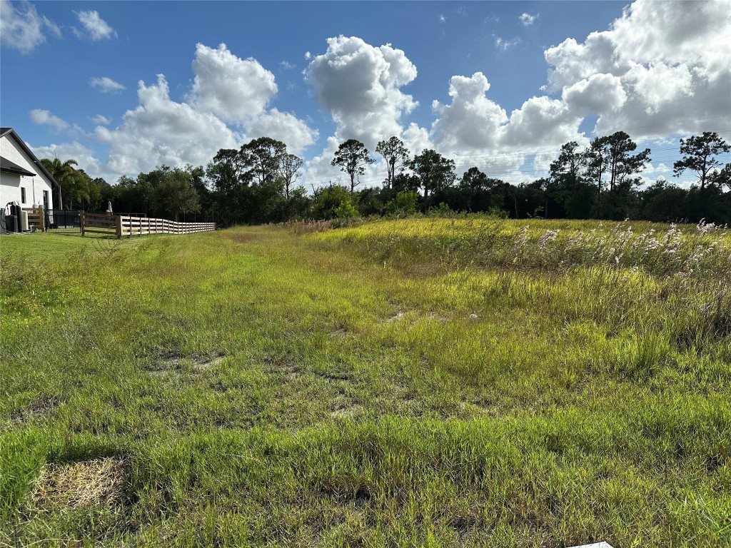 Pine Hollow Units Three & - Land