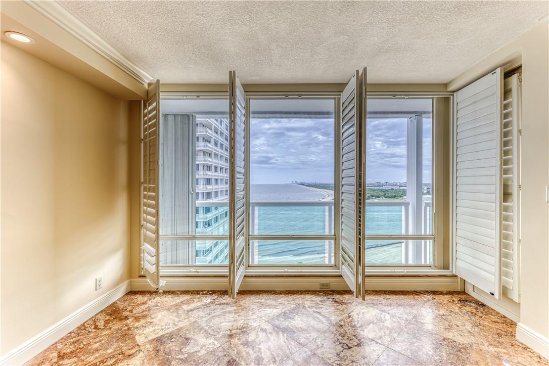 Point of Americas - Residential