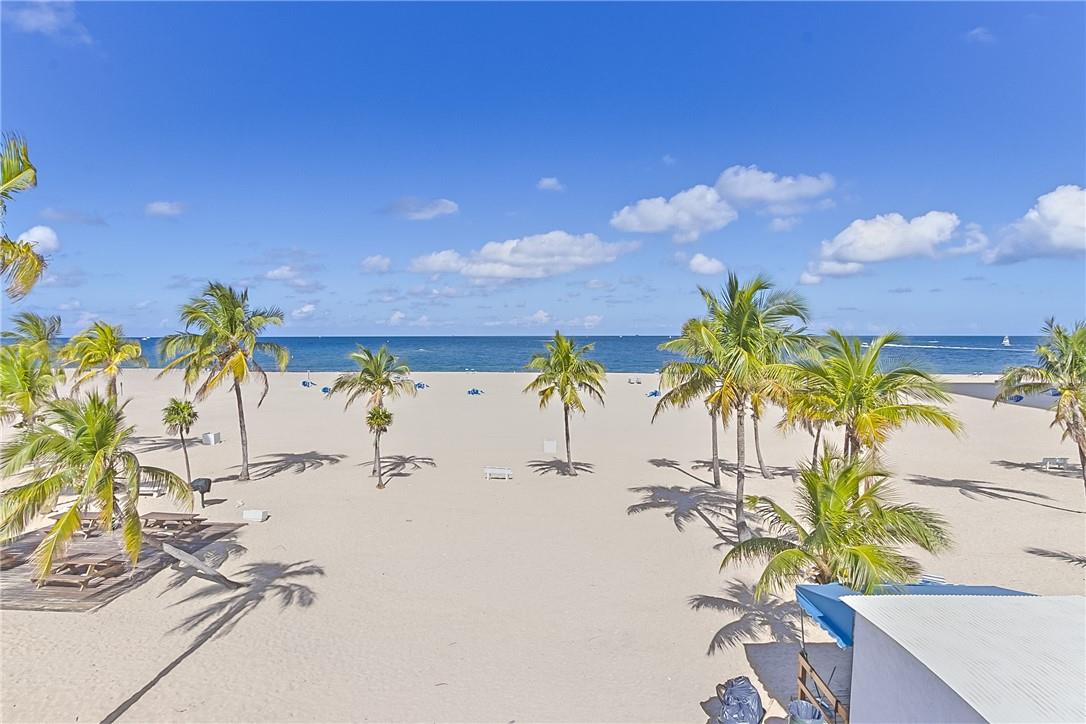 Point of Americas - Residential