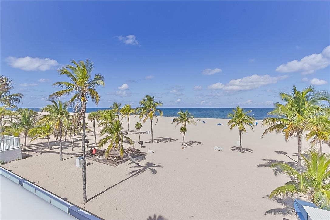 Point of Americas - Residential