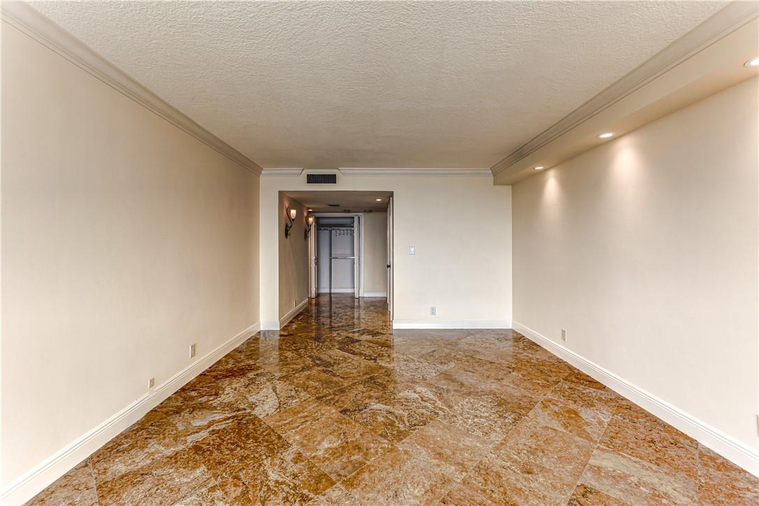 Point of Americas - Residential