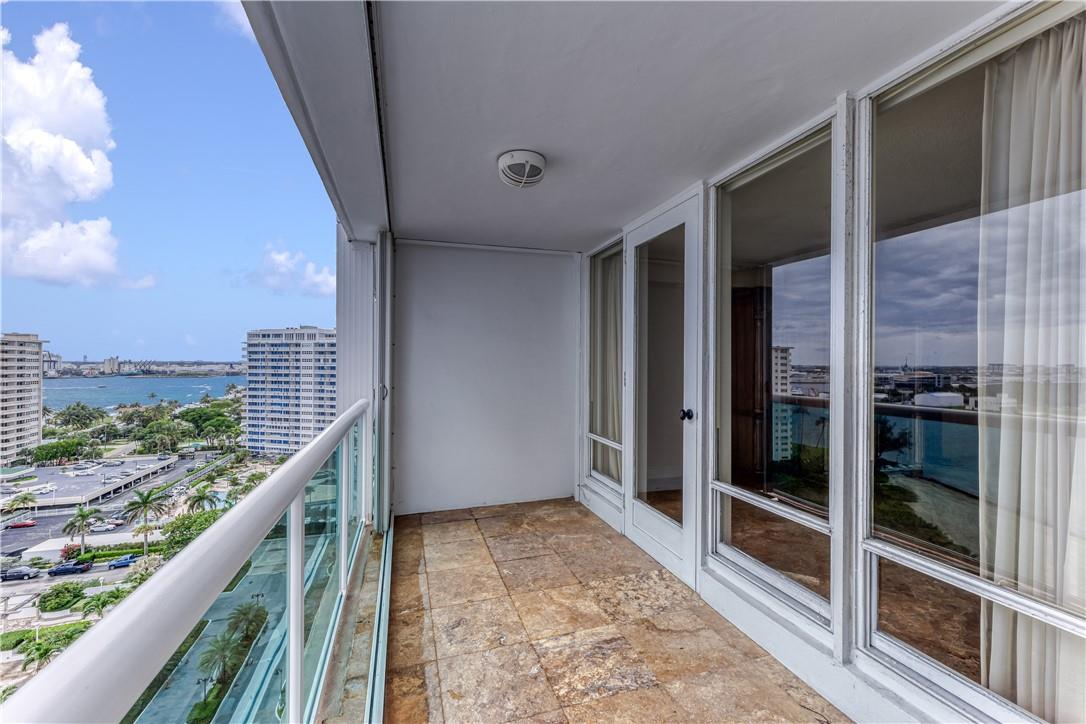 Point of Americas - Residential