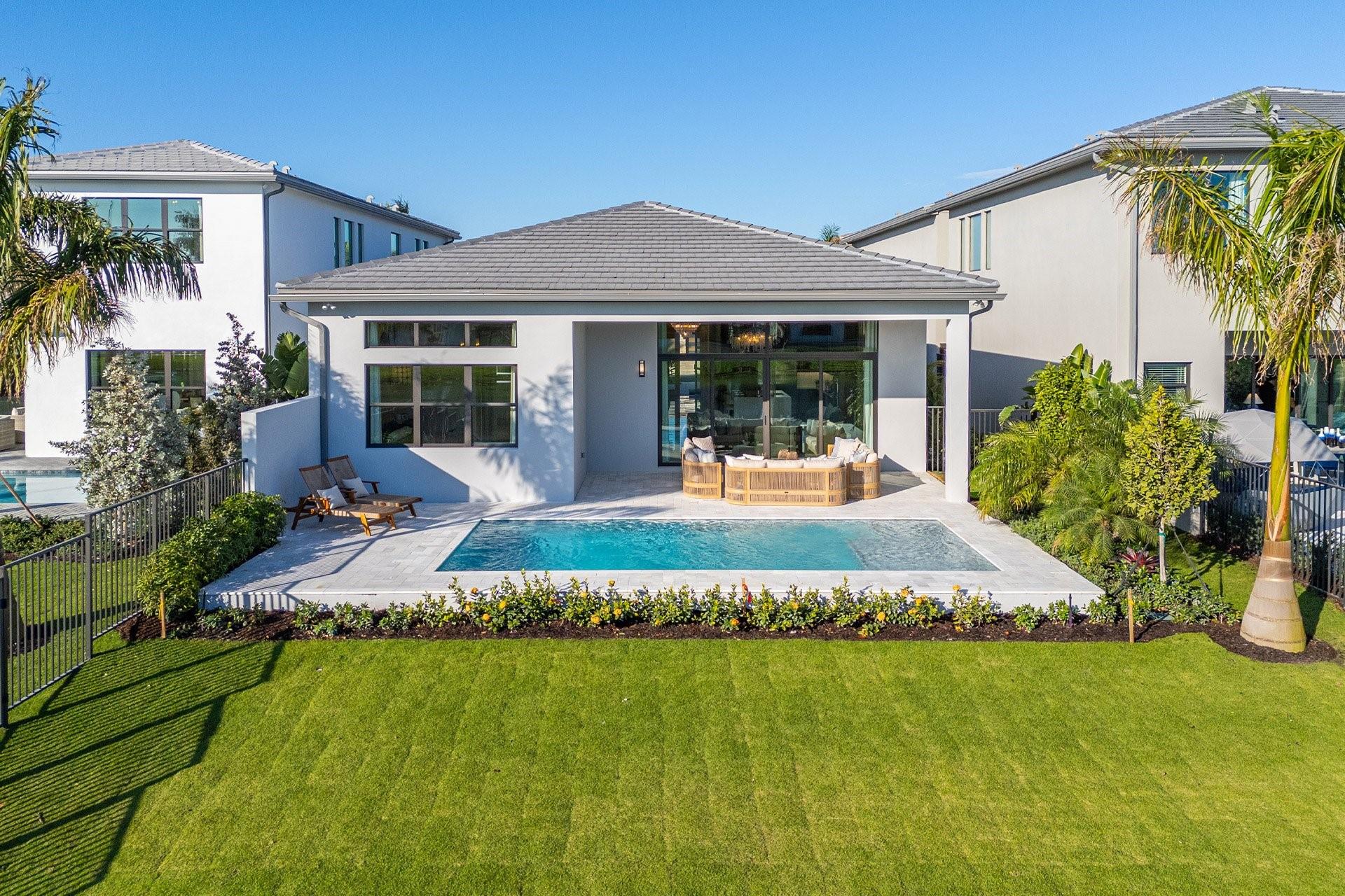 LOTUS EDGE - Residential