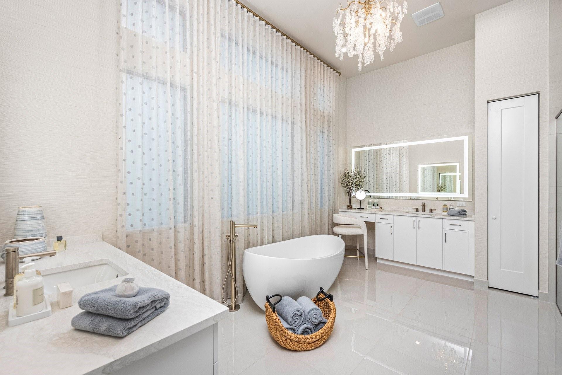 LOTUS EDGE - Residential