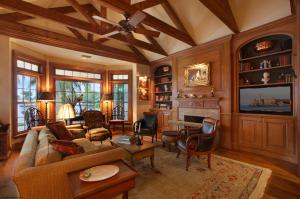 POLO COVE - Residential