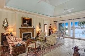 POLO COVE - Residential