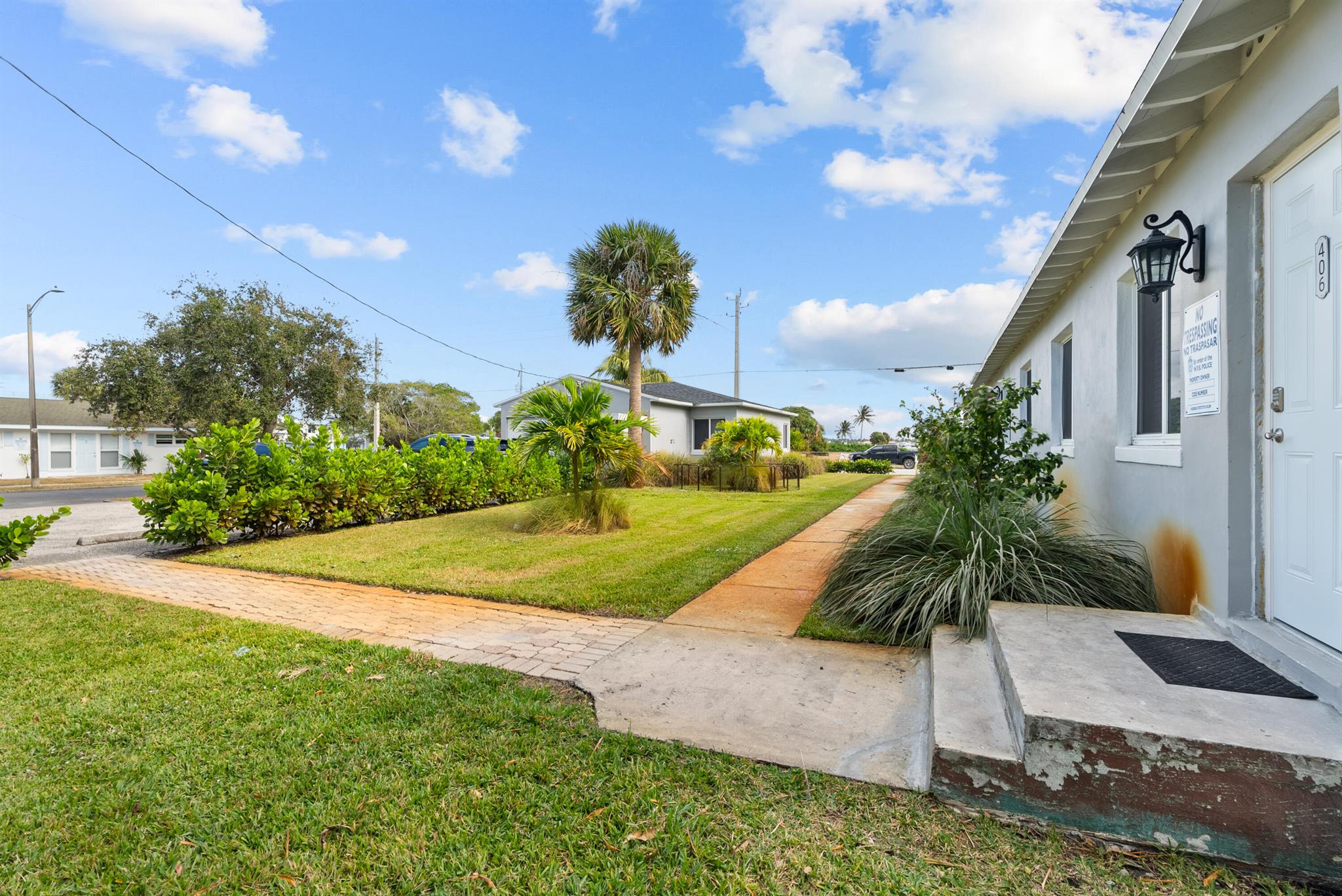 NORTH PALM BCH 3 - Residential Lease