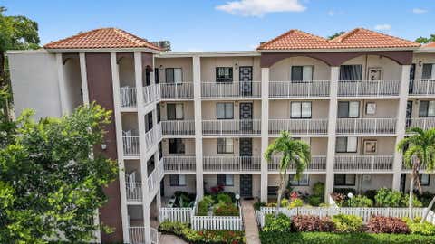 Tiny photo for 6193 Pointe Regal Circle #402, Delray Beach, FL 33484 (MLS # B26028390)
