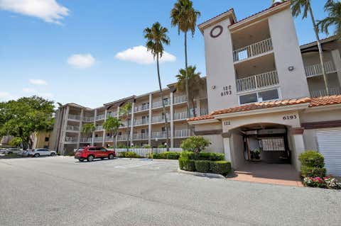 Tiny photo for 6193 Pointe Regal Circle #402, Delray Beach, FL 33484 (MLS # B26028390)