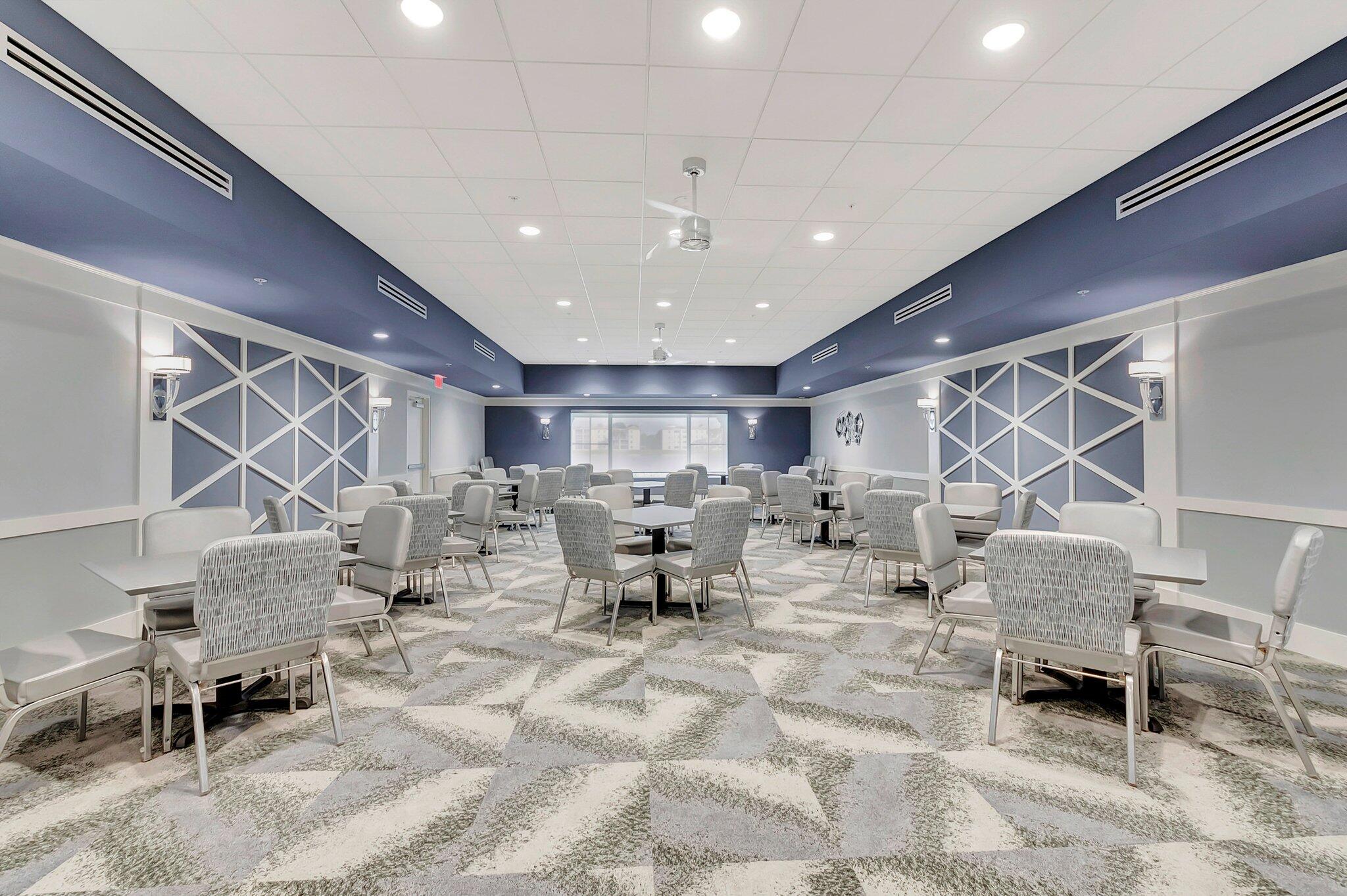 HUNTINGTON POINTE - Residential