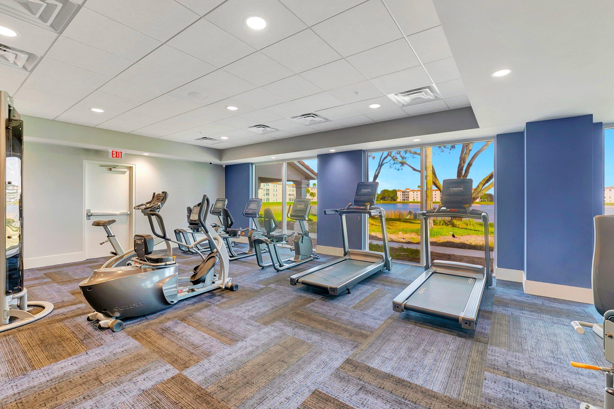 HUNTINGTON POINTE - Residential