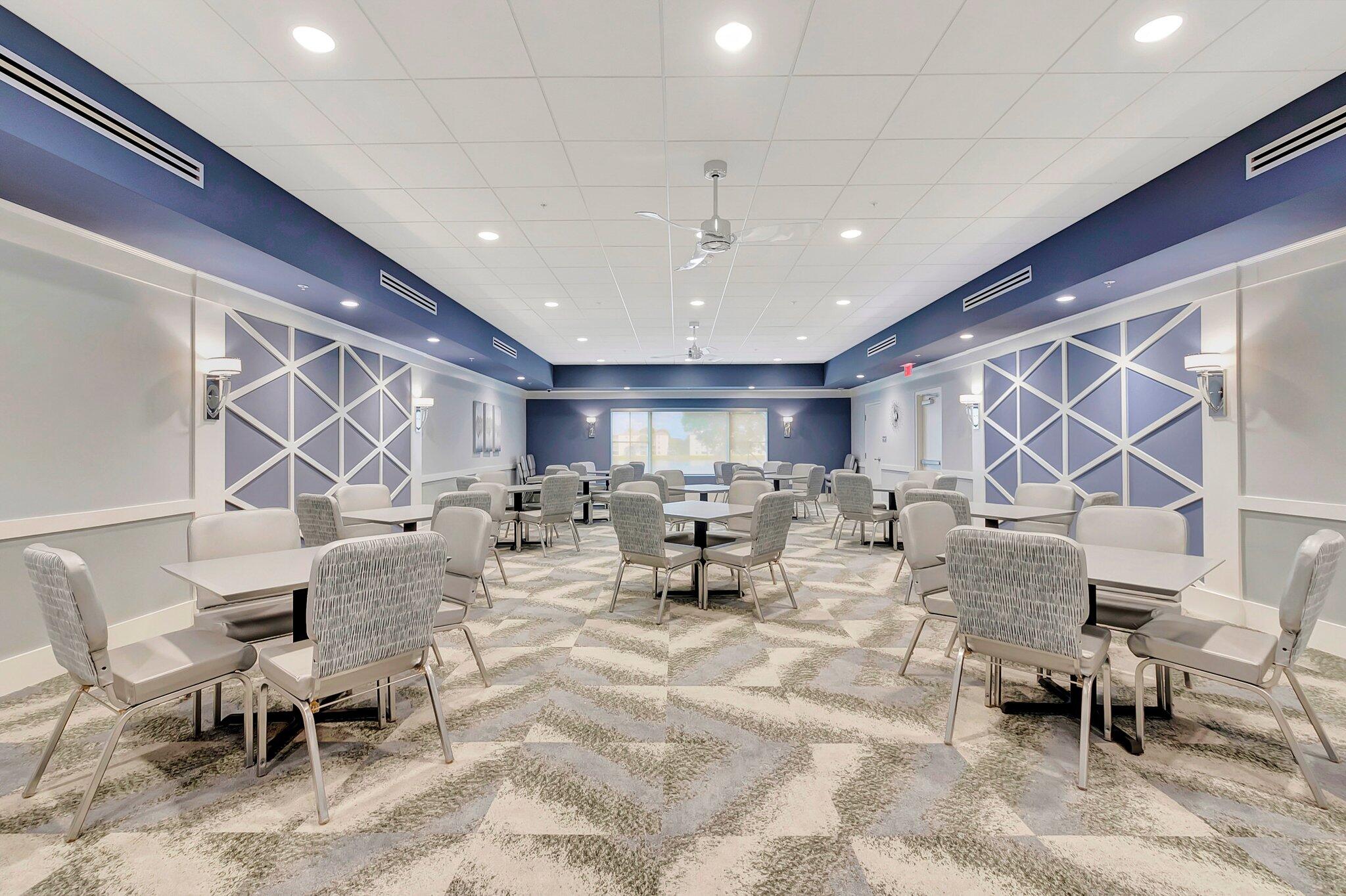 HUNTINGTON POINTE - Residential