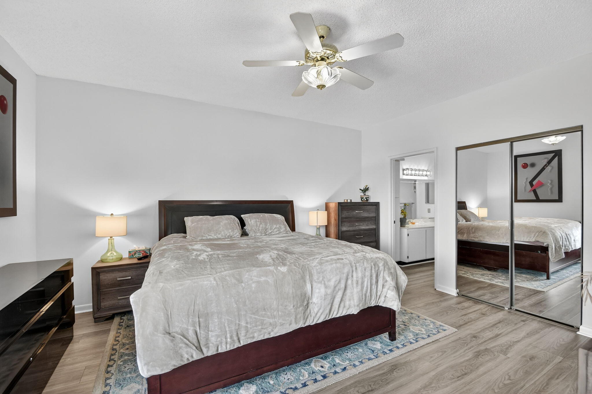 HUNTINGTON POINTE - Residential
