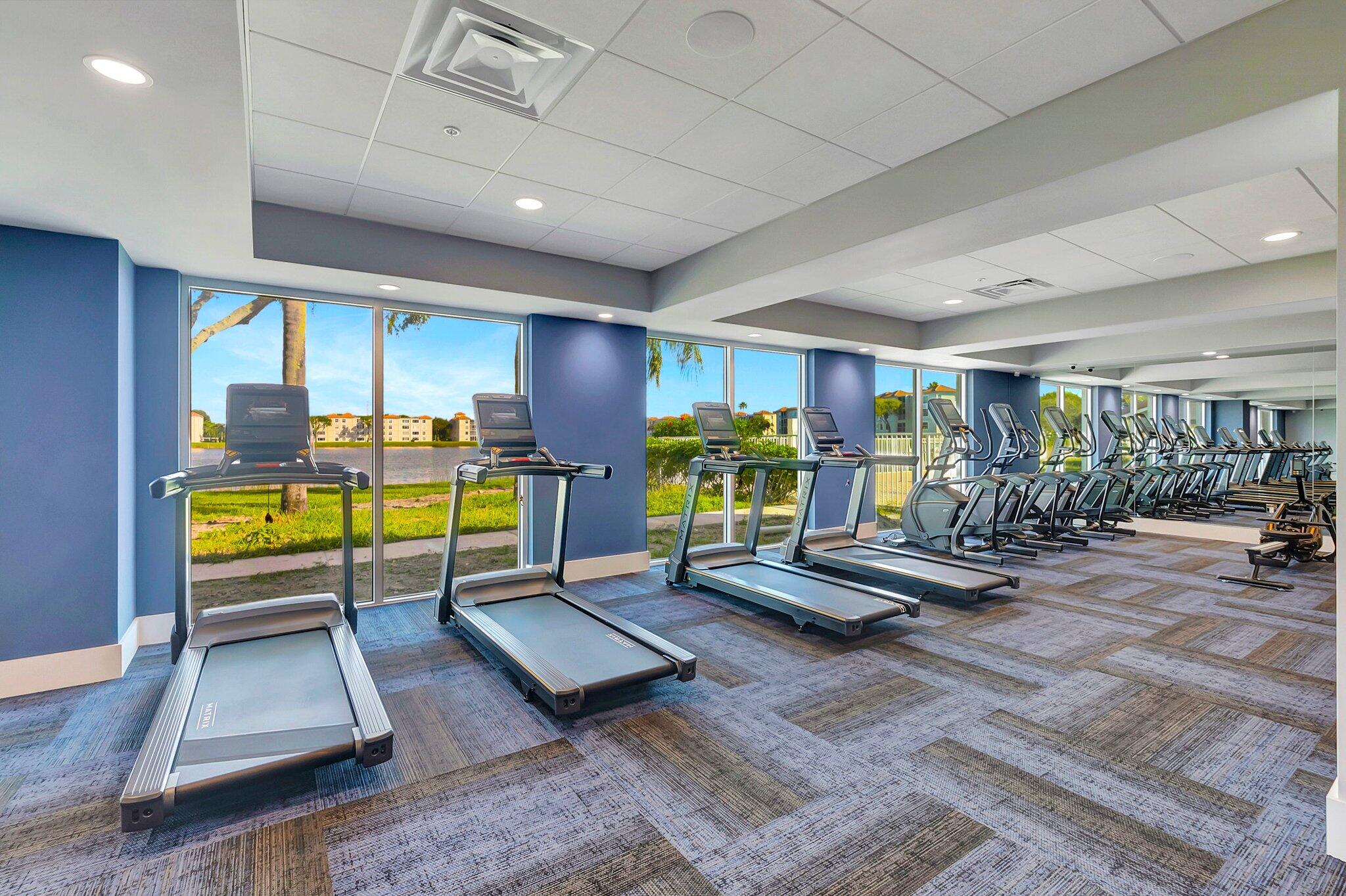 HUNTINGTON POINTE - Residential