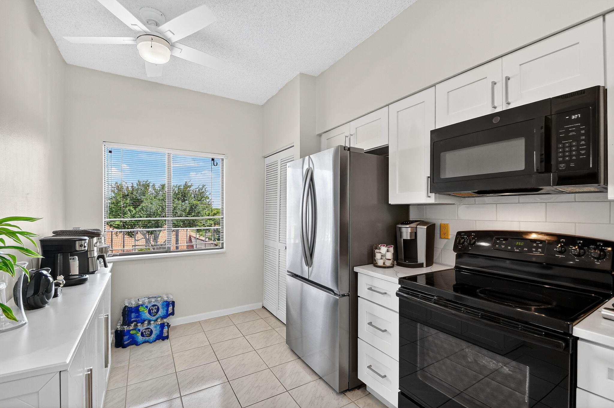 HUNTINGTON POINTE - Residential
