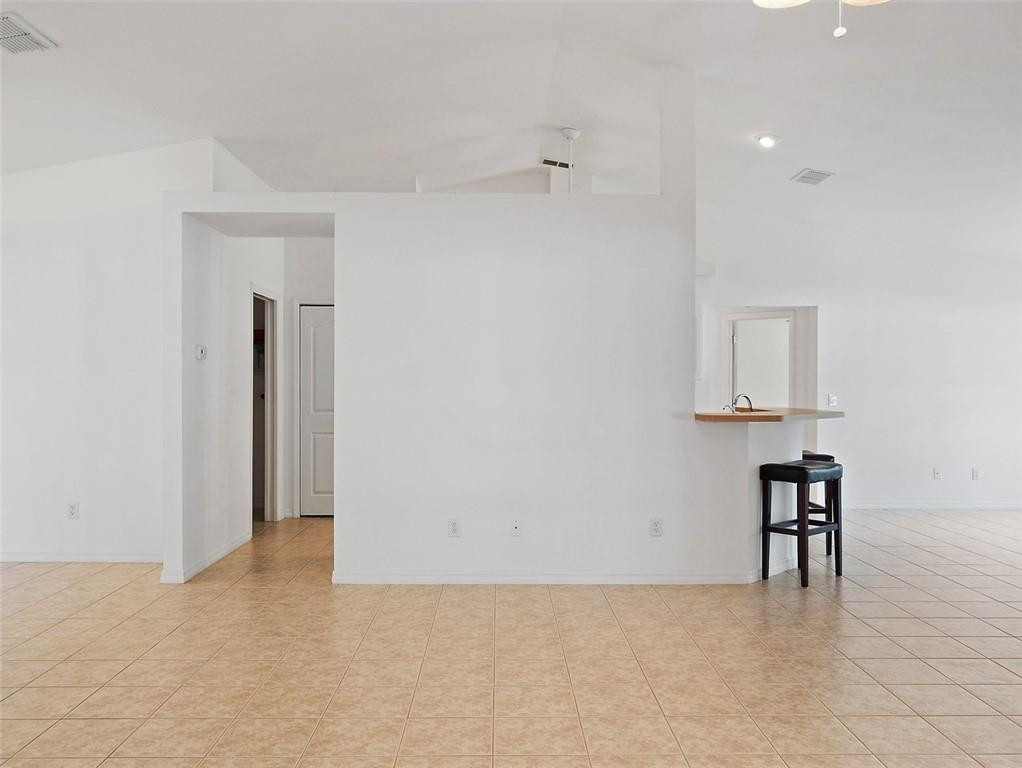 OCALA WATERWAY ESTATES SE - Residential