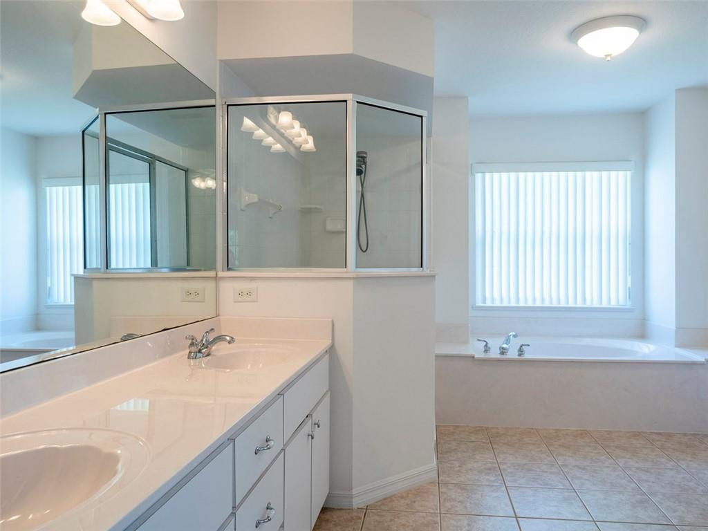 OCALA WATERWAY ESTATES SE - Residential