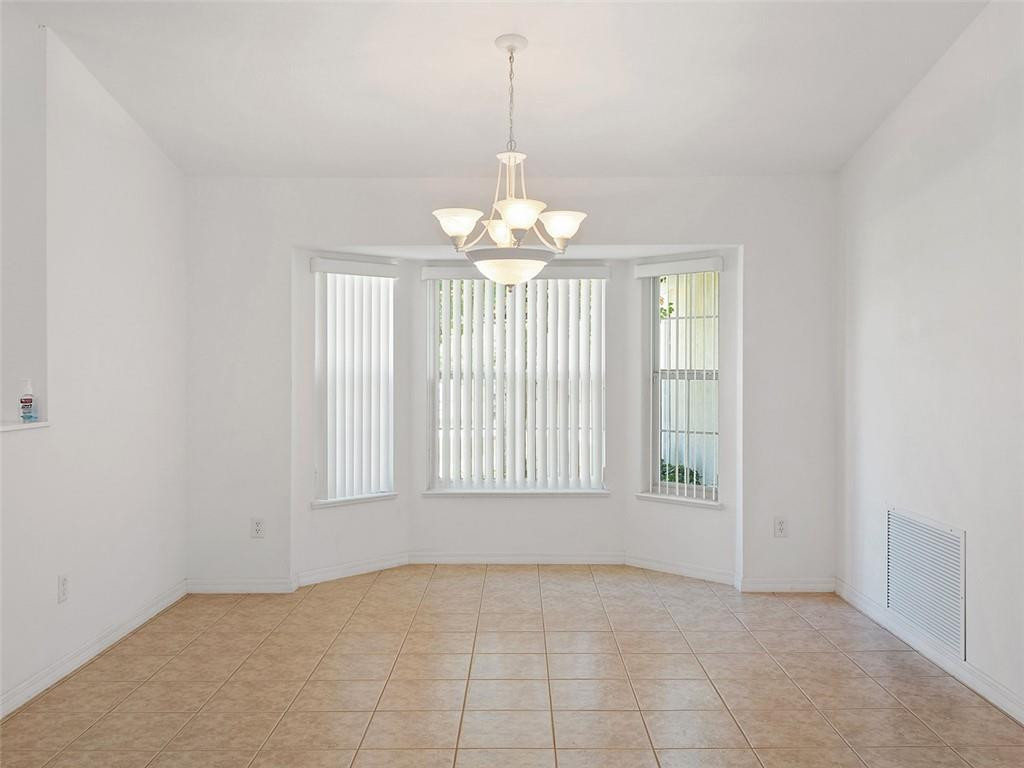 OCALA WATERWAY ESTATES SE - Residential