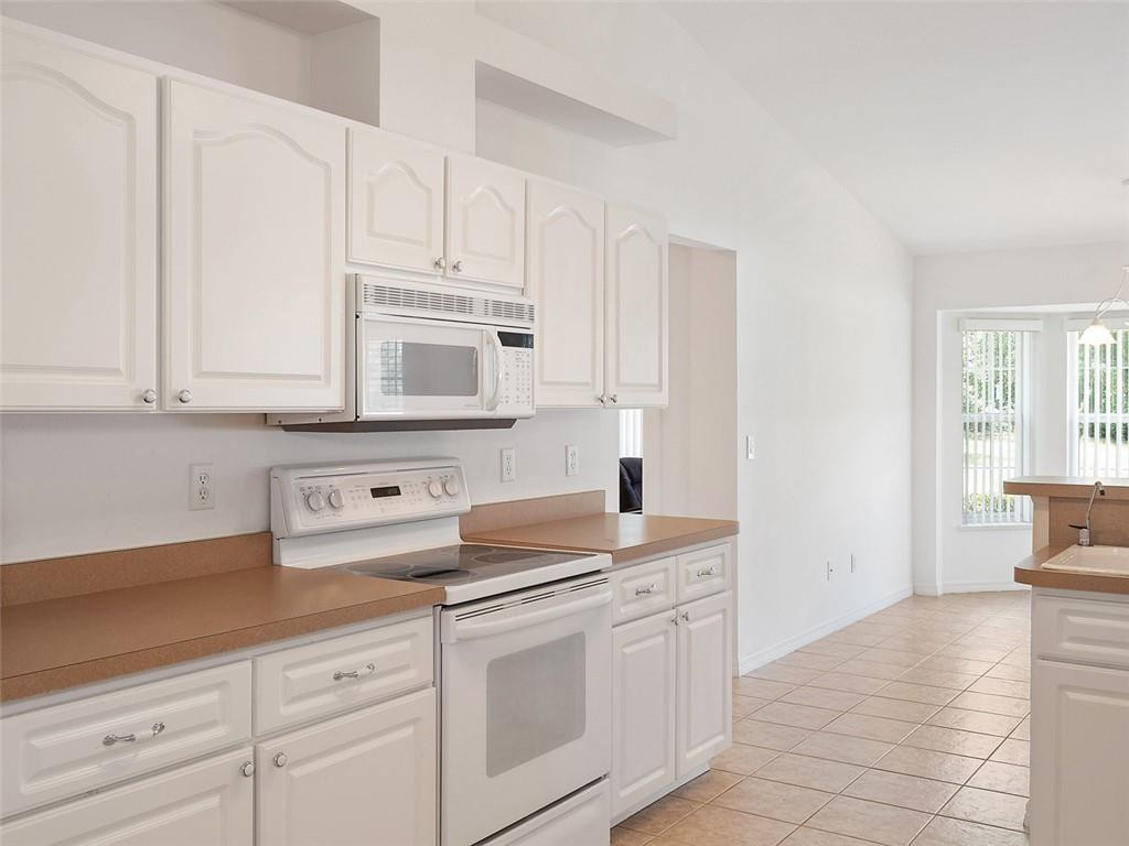 OCALA WATERWAY ESTATES SE - Residential