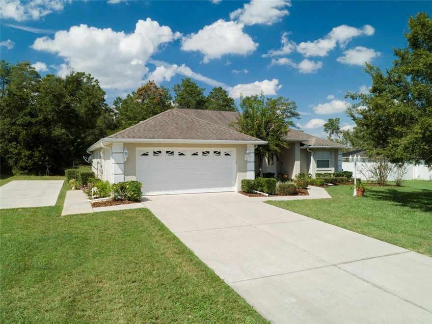 Welcome Home to this meticulously-maintained MOVE-IN READY 3-bedroom/2-bath home in Ocala Waterway Estates! This beautiful Light & Bright home has vaulted ceilings, Open floor plan and an oversized Dining Area. Kitchen has a pantry, white cabinetry and is open to Breakfast Area, with view to Family Room and Backyard. Newer Fridge stays! Tile flooring throughout is in excellent condition. Master bedroom has tray-ceiling, larger walk-in closet. Master bathroom has double vanity, separate water closet, garden tub and separate shower. Adjacent to the 2-car garage is a huge parking pad – perfect for guests, RV, Boat, Your Choice! Large, neatly landscaped, private backyard can be enjoyed from your Screened-in porch. Huge back yard is the perfect place for your next barbeque or family gathering.
