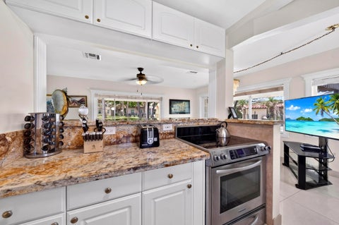 Tiny photo for 1225 Hillsboro Mile #Villa H2, Hillsboro Beach, FL 33062 (MLS # B26043639)