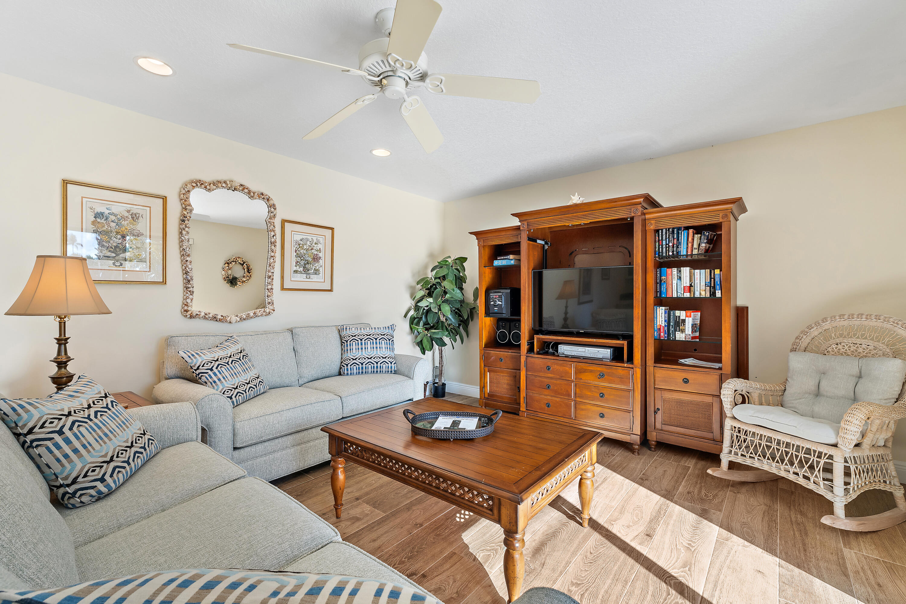 Jupiter 1 - Residential Lease