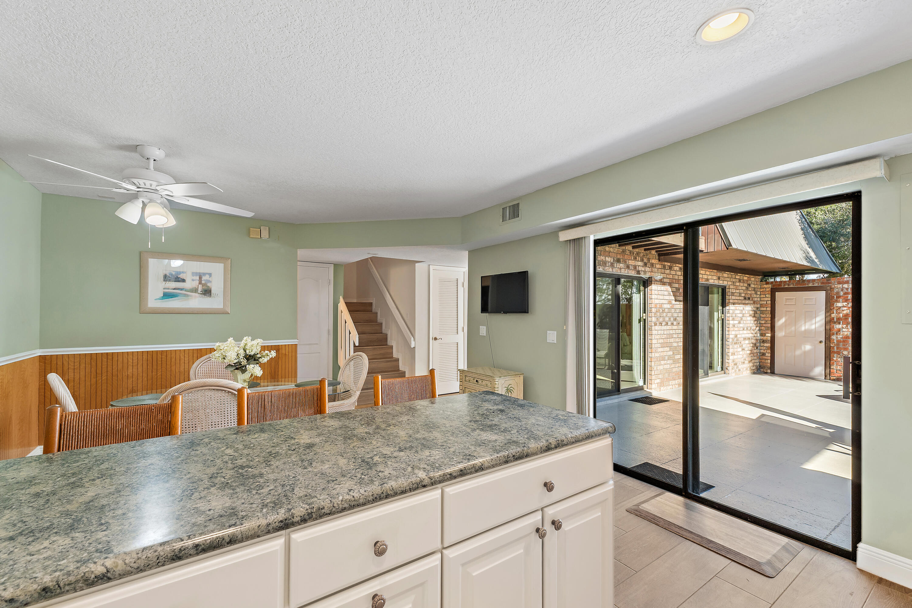 Jupiter 1 - Residential Lease