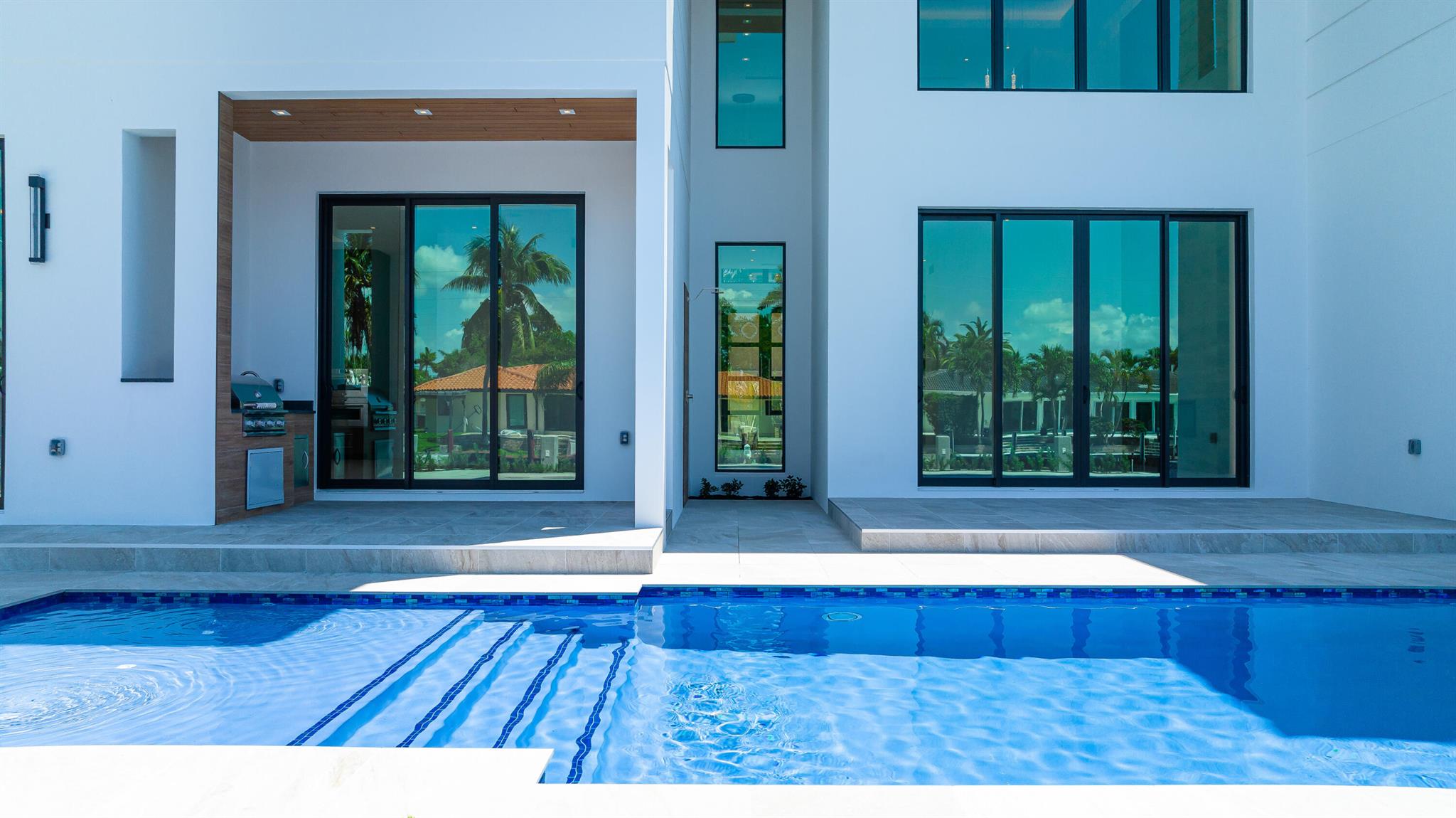 VENETIAN ISLES / LIGHTHOU - Residential