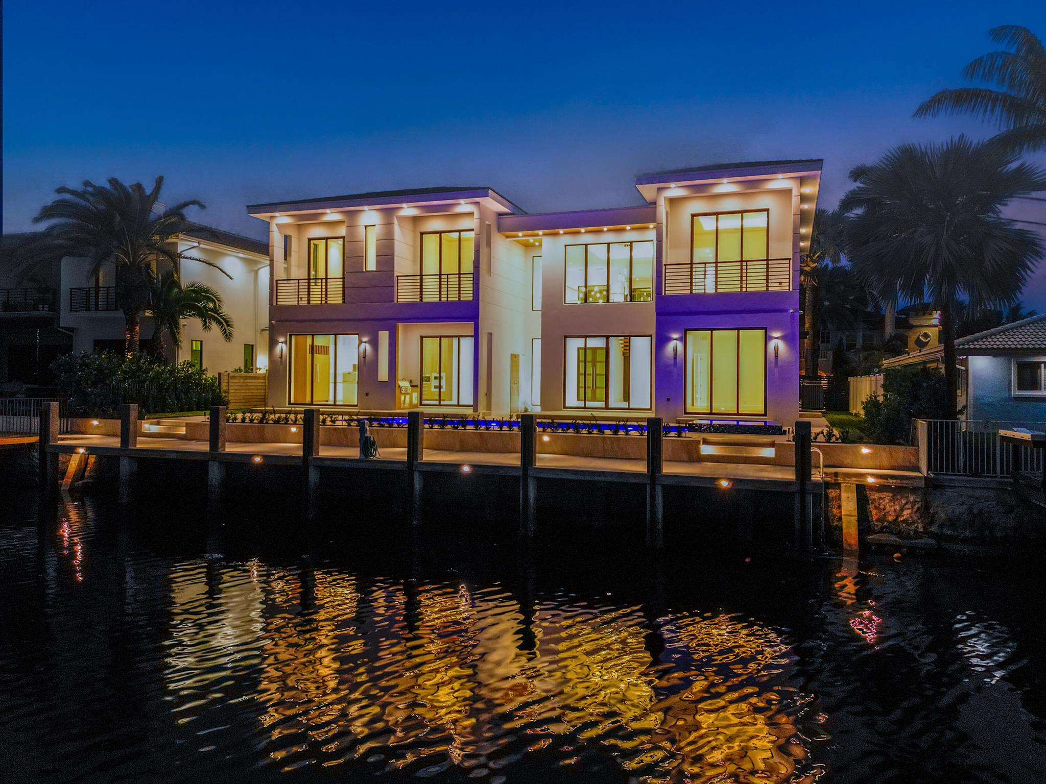 VENETIAN ISLES / LIGHTHOU - Residential