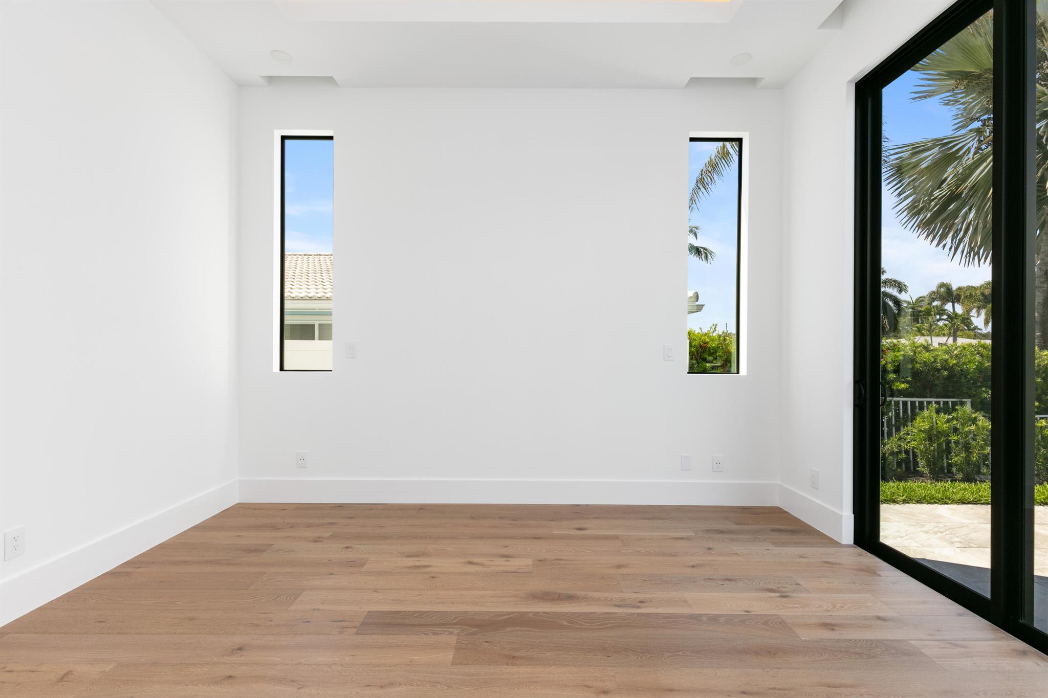 VENETIAN ISLES / LIGHTHOU - Residential