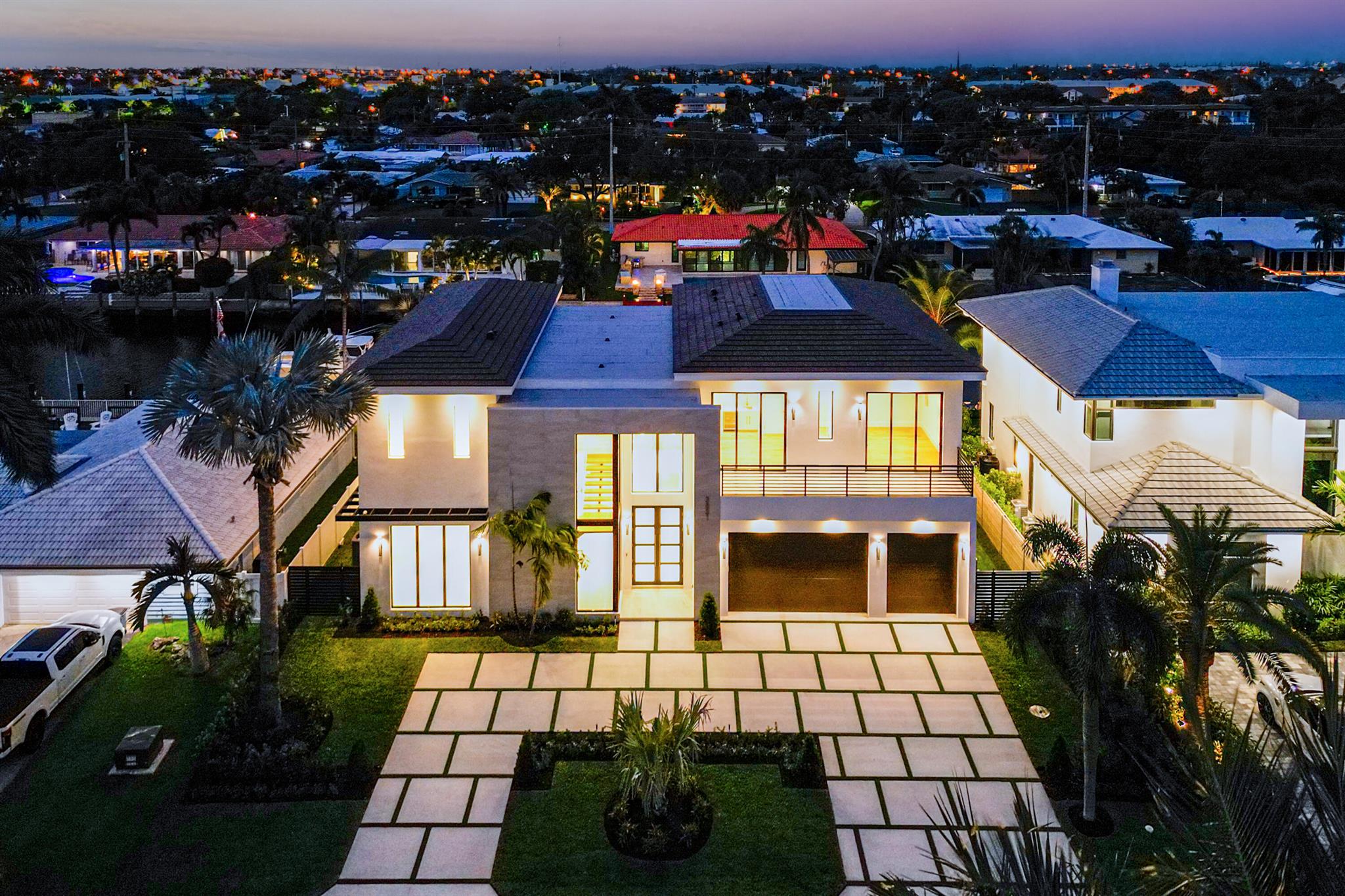 VENETIAN ISLES / LIGHTHOU - Residential