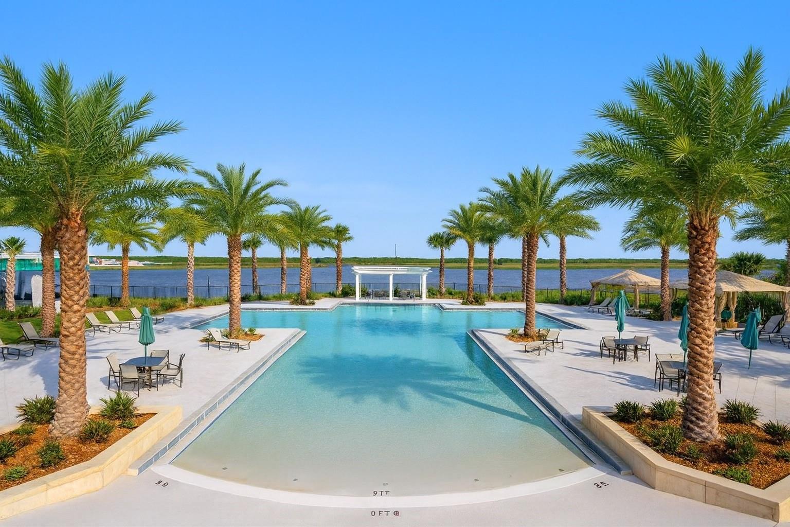 LUCAYA LAKE CLUB PHASE 1A - Residential