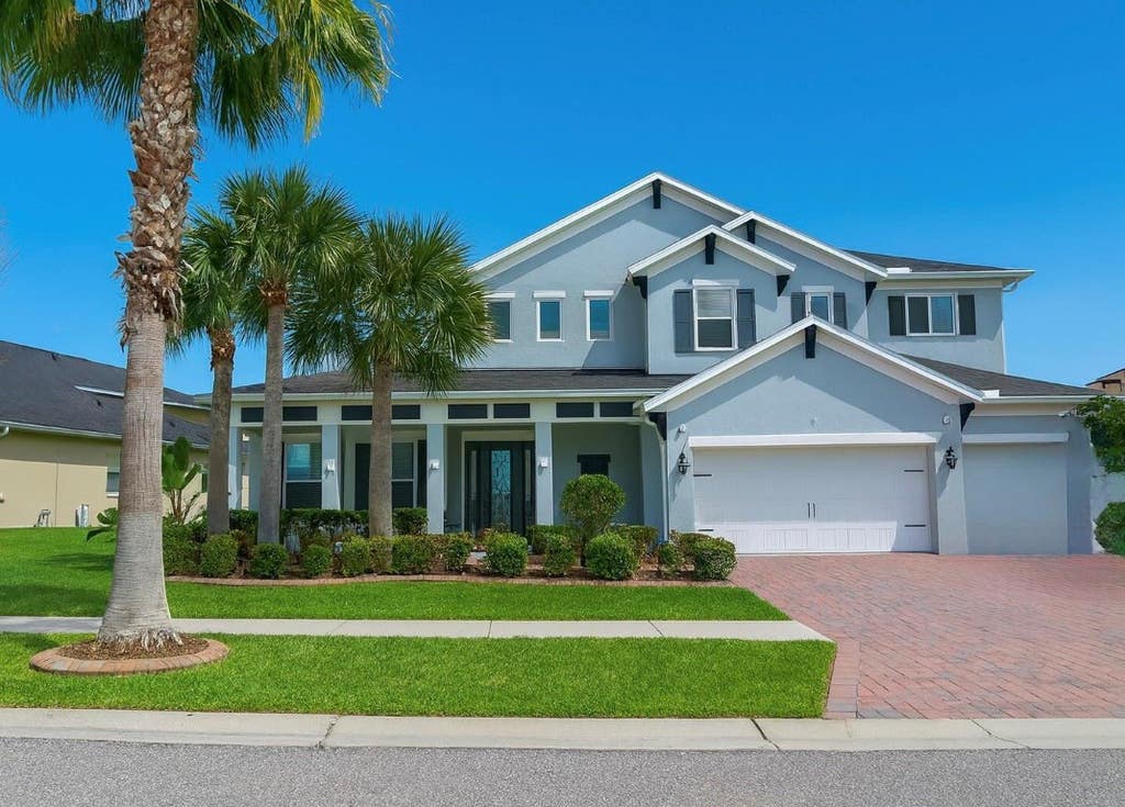 Photo of 11333 Lake Lucaya Drive, Riverview, FL 33579 (MLS # F10540207)