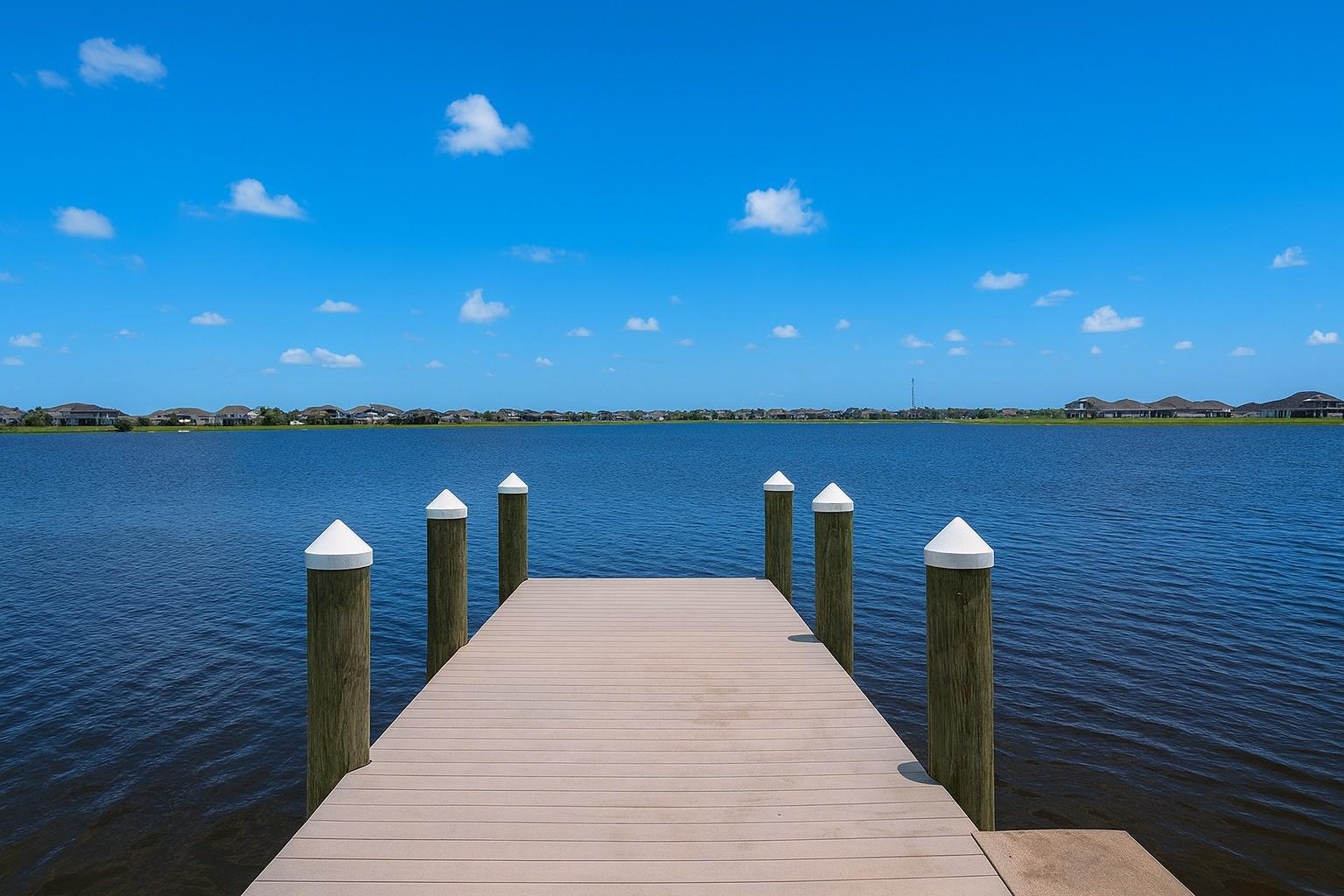 LUCAYA LAKE CLUB PHASE 1A - Residential