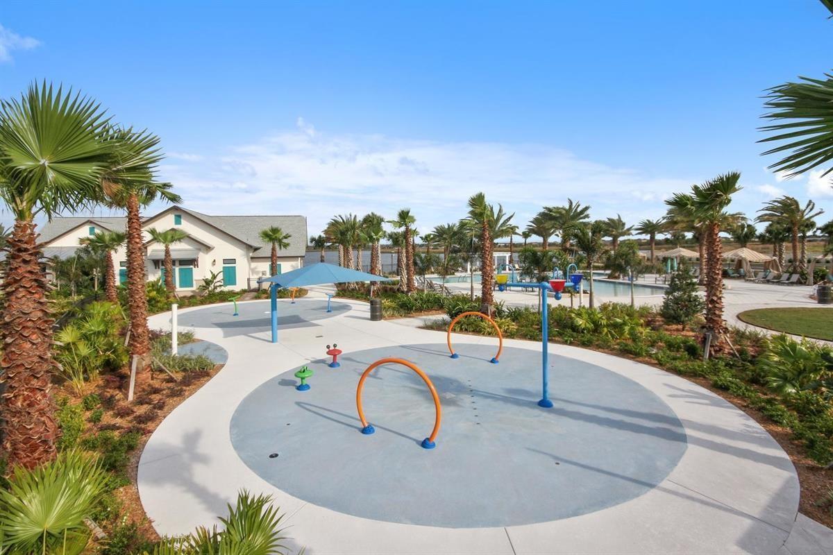 LUCAYA LAKE CLUB PHASE 1A - Residential