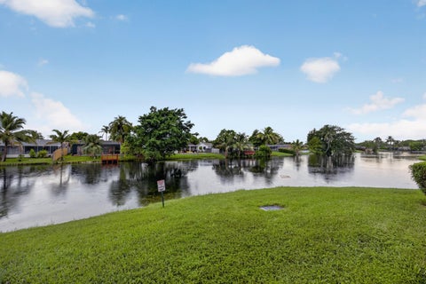 Tiny photo for 10346 NW 24TH Place #406, Sunrise, FL 33322 (MLS # B26072726)
